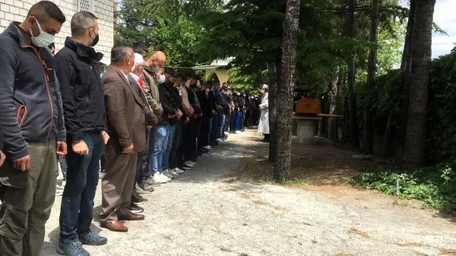 Motosiklet kazasında hayatını kaybeden genç toprağa verildi