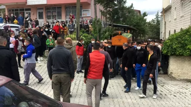 Motosiklet kazasında hayatını kaybeden genç toprağa verildi