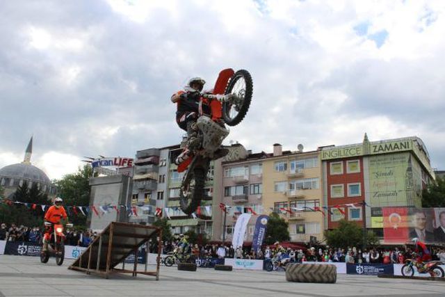 motosikletler havalandi 4 14179609 o