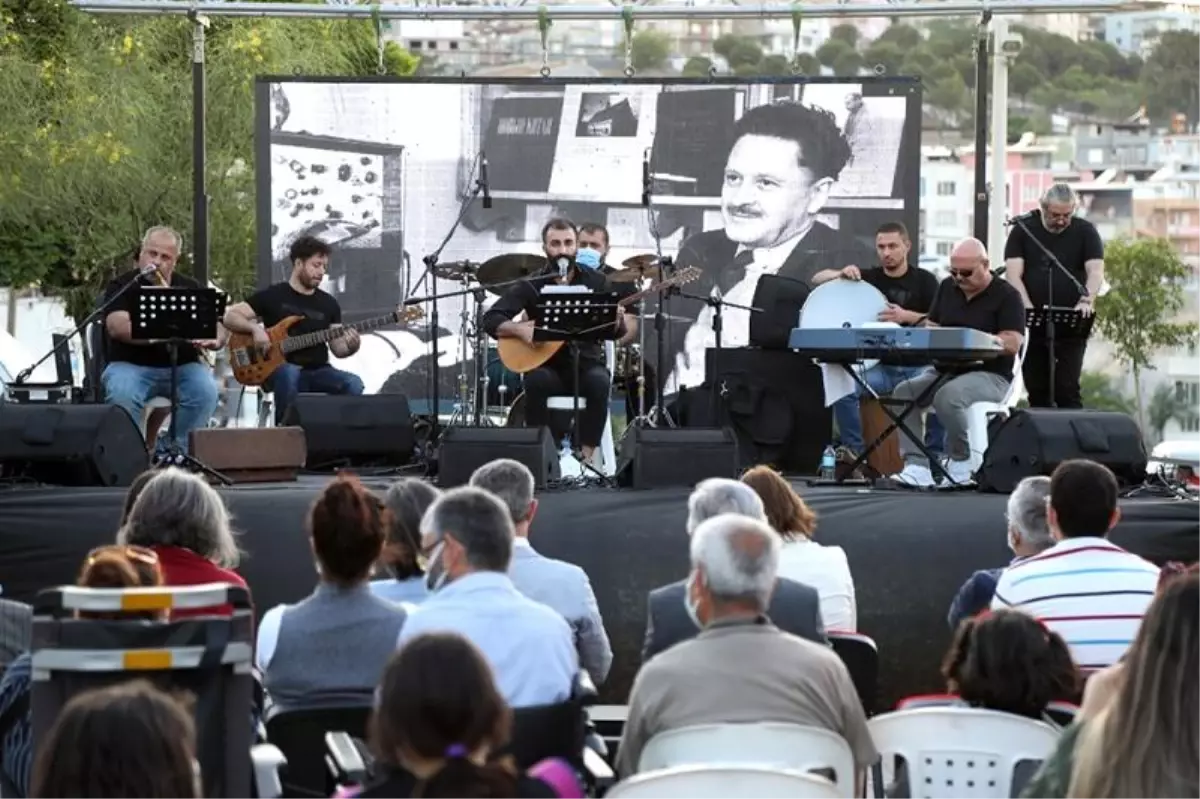 Nazım Hikmet Gaziemir?De Anıldı