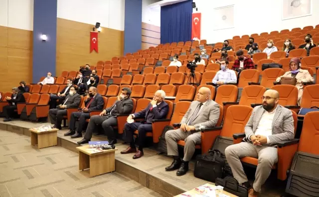 NEÜ'de Mısır Türkiye yakınlaşması ele alındı