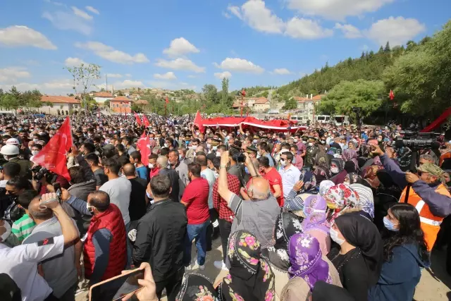 Şehit Piyade Uzman Çavuş Şahin Sarılmaz, son yolculuğuna uğurlandı
