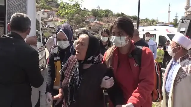 Şehit Piyade Uzman Çavuş Şahin Sarılmaz, son yolculuğuna uğurlandı