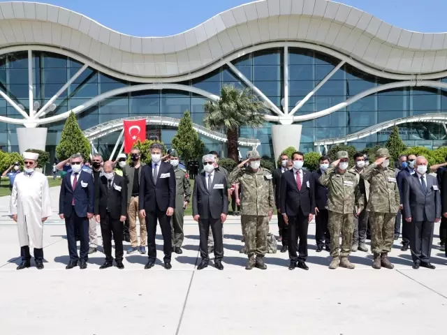 Son Dakika | Şehitler memleketlerine uğurlandı Son Dakika | Şehitler memleketlerine uğurlandı