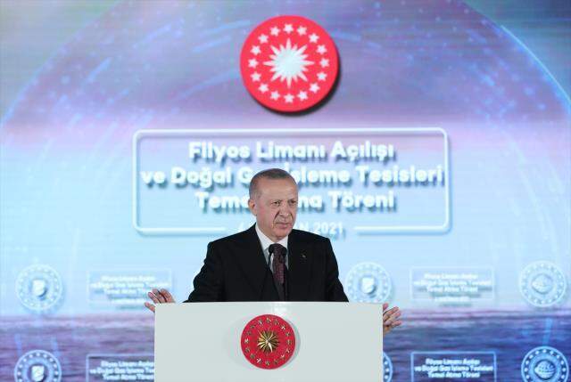 Son dakika: Cumhurbaşkanı Erdoğan, heyecanla beklenen müjdeyi açıkladı: Karadeniz'de 135 milyar metreküp daha doğal gaz keşfettik