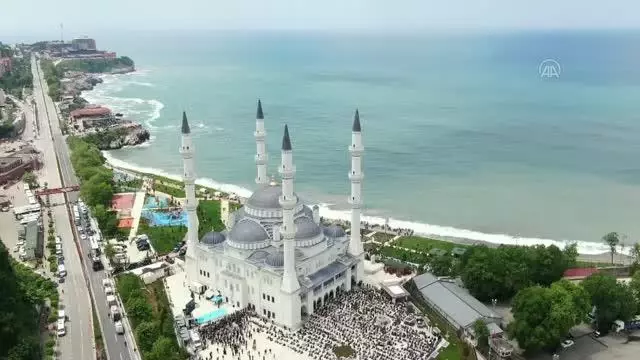 ZONGULDAK - Cumhurbaşkanı Erdoğan'ın katılımıyla Uzun Mehmet Camisi açılıyor (3) ZONGULDAK - Cumhurbaşkanı Erdoğan'ın katılımıyla Uzun Mehmet Camisi açılıyor (3)