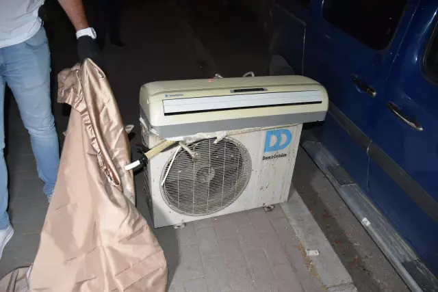 Hırsızlık şüphelisi suçüstü yakalandı Hırsızlık şüphelisi suçüstü yakalandı