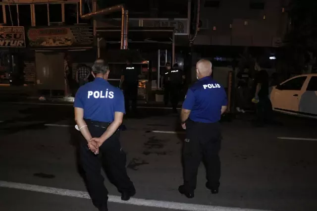 Adana'da kebapçıya kalaşnikof ve tabanca ile saldırı Adana'da kebapçıya kalaşnikof ve tabanca ile saldırı