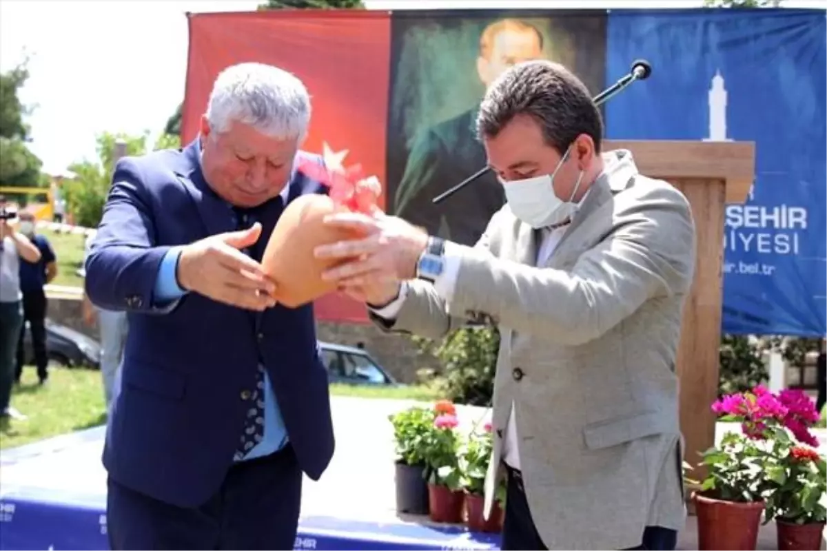 Bergama Üretici Pazarı Açıldı