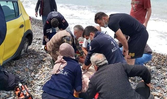 Direksiyon başında kalp krizi geçirdi, deniz kenarına uçtu