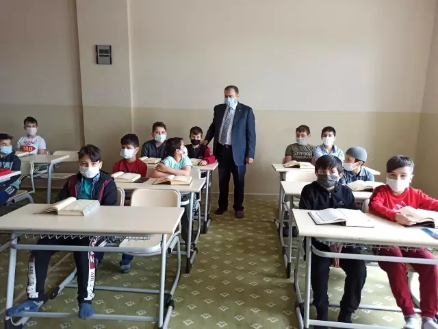 Eski Bakan Eroğlu baba ocağı Şuhut'ta Eski Bakan Eroğlu baba ocağı Şuhut'ta