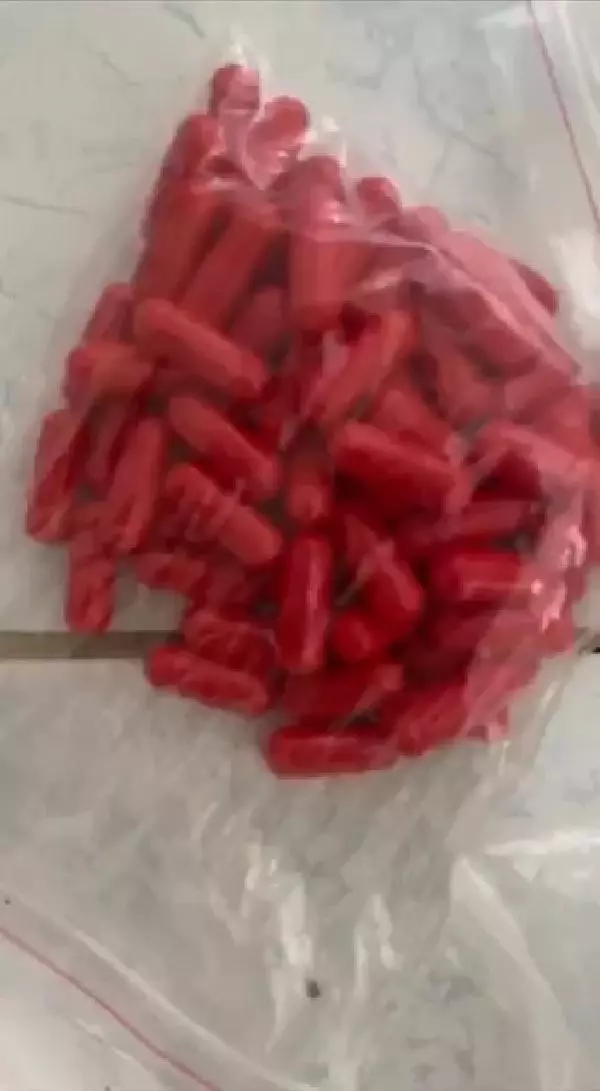 Kadınlara uyuşturucu kullandırarak fuhuşa zorlayan çeteye operasyon: 3 tutuklama Kadınlara uyuşturucu kullandırarak fuhuşa zorlayan çeteye operasyon: 3 tutuklama