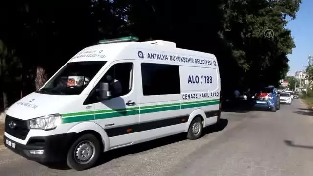 Son dakika haberleri: Kazada hayatını kaybeden Sözleşmeli Piyade Er Ahmet Esen toprağa verildi Son dakika haberleri: Kazada hayatını kaybeden Sözleşmeli Piyade Er Ahmet Esen toprağa verildi