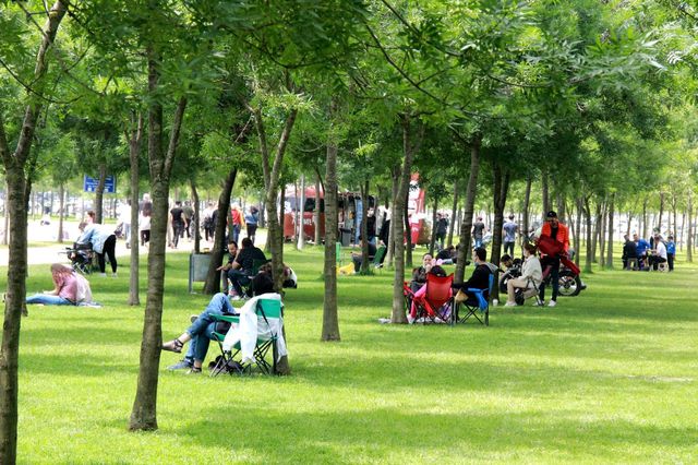 kisitlamasiz cumartesi gununde sahile akin et 7 14181181 o