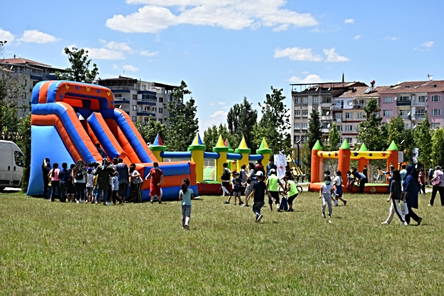 Malatya Millet Bahçesi'nde 5 Haziran Dünya Çevre Günü kutlandı