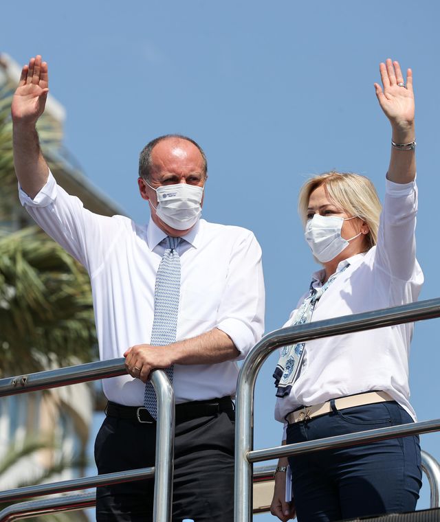 Memleket Partisi Genel Başkanı Muharrem İnce: 'Siyasetin dilini değiştireceğiz' Memleket Partisi Genel Başkanı Muharrem İnce: 'Siyasetin dilini değiştireceğiz'