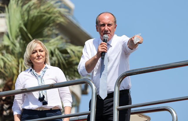 Memleket Partisi Genel Başkanı Muharrem İnce: 'Siyasetin dilini değiştireceğiz' Memleket Partisi Genel Başkanı Muharrem İnce: 'Siyasetin dilini değiştireceğiz'