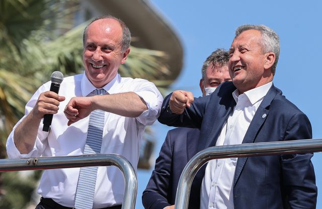 Memleket Partisi Genel Başkanı Muharrem İnce: 'Siyasetin dilini değiştireceğiz' Memleket Partisi Genel Başkanı Muharrem İnce: 'Siyasetin dilini değiştireceğiz'