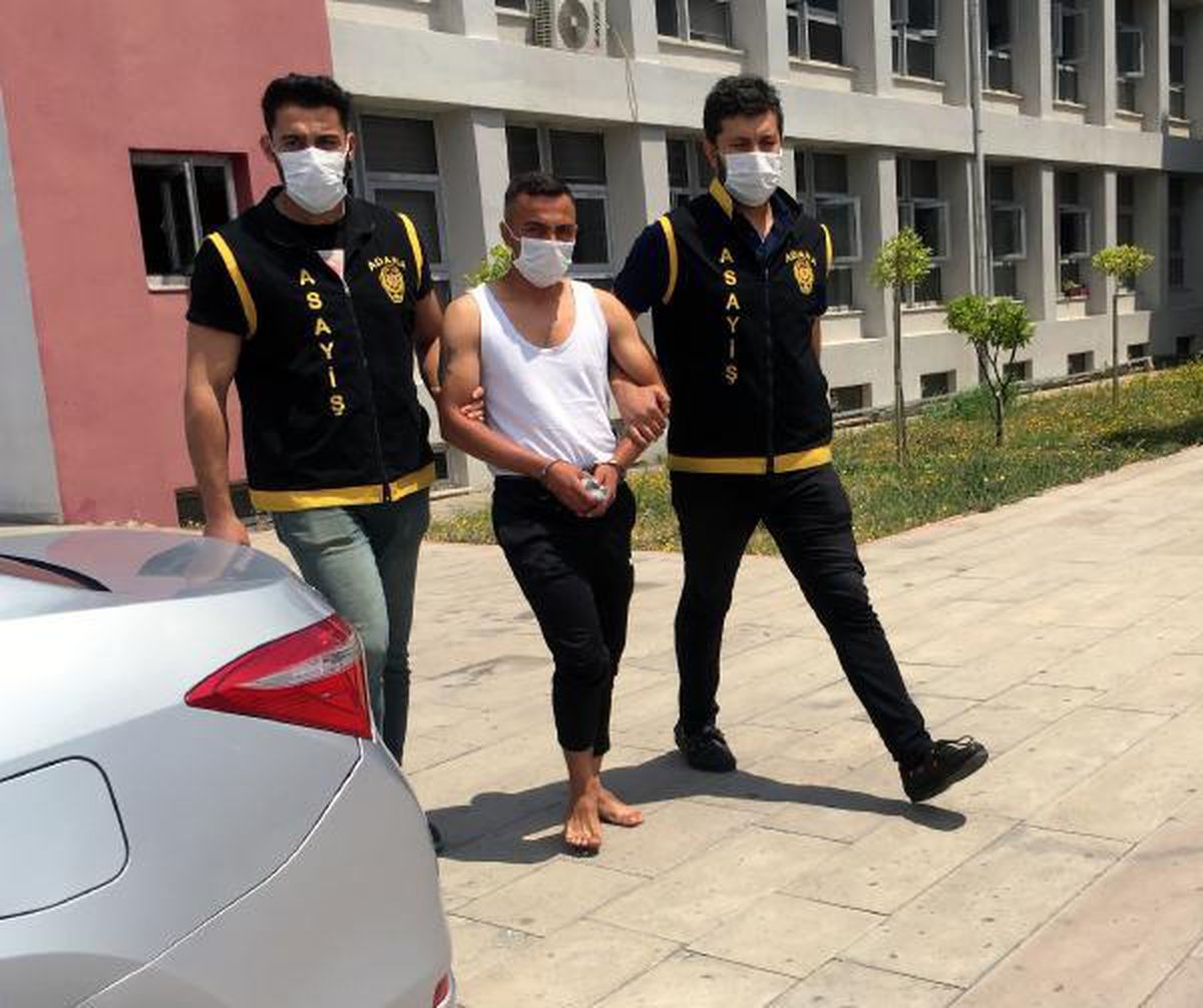 Son dakika haberleri | Polisi görünce kaçtı; yalın ayak yakalanıp emniyete götürüldü