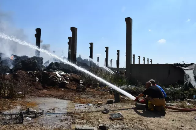 Son dakika haberi | Adana'da geri dönüşüm tesisinin ...