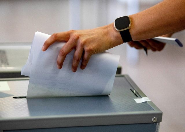 almanya da hristiyan demokrat parti saksonya 2 14183140 o