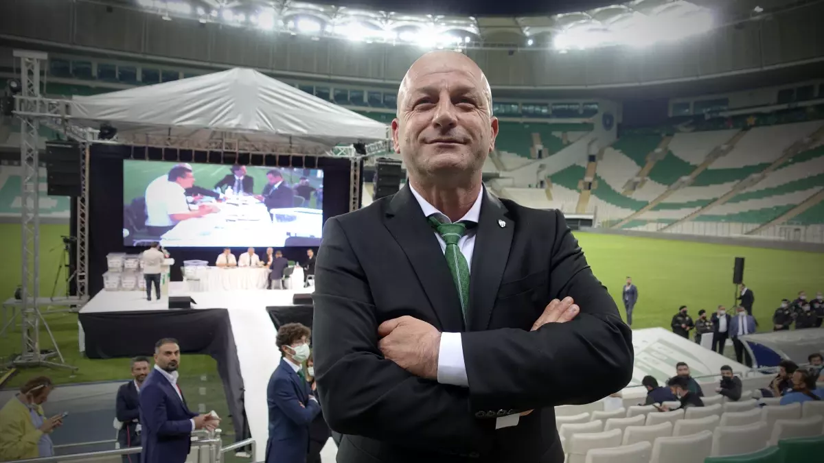 Bursaspor'da yeni başkan Hayrettin Gülgüler oldu