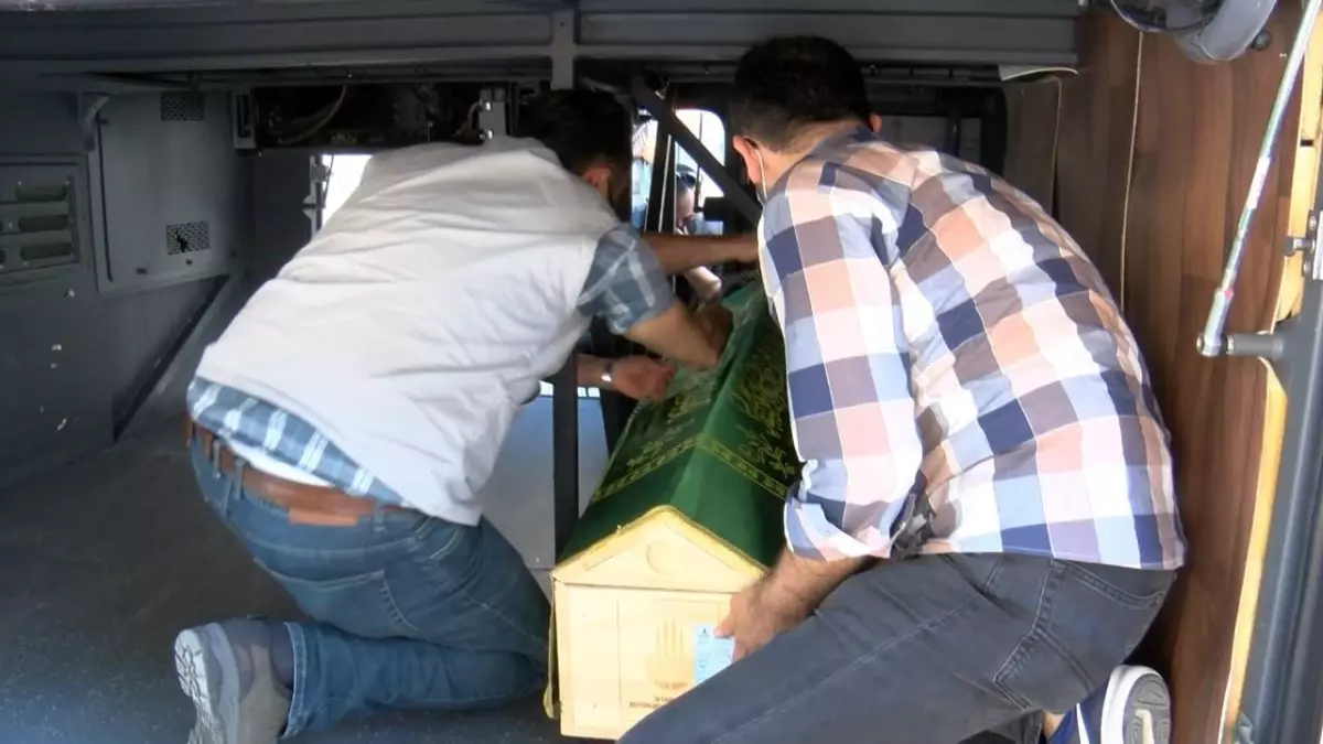 Esenyurt'ta polis merkezinde ölüm olayıyla ilgili Valilik'ten açıklama: Fenalaşmasının ardından hayatını kaybetti