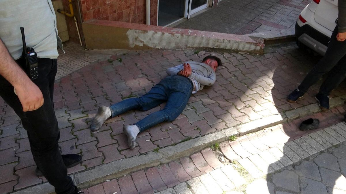 Film gibi kovalamaca bilindik sonla bitti, kıskıvrak yakalanan şahıs suçunu itiraf etti
