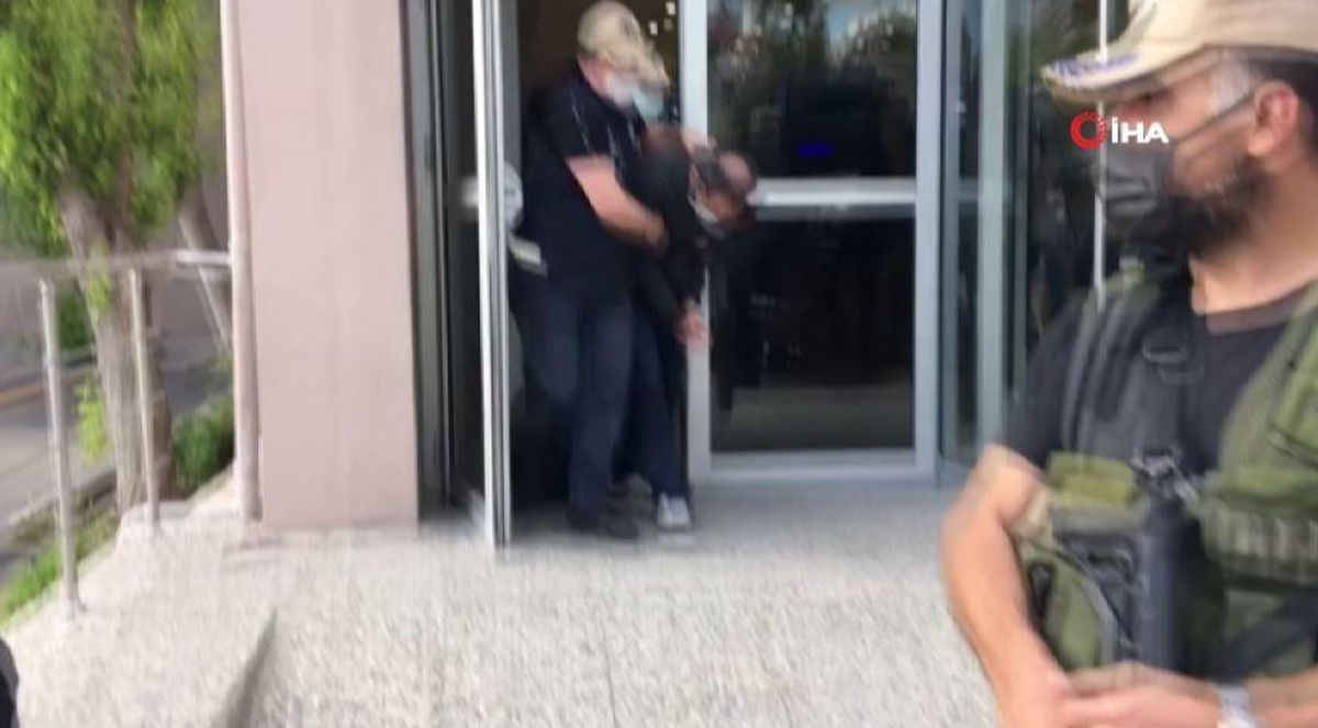 Gülen'i ziyaret edenleri tek tek açıkladı