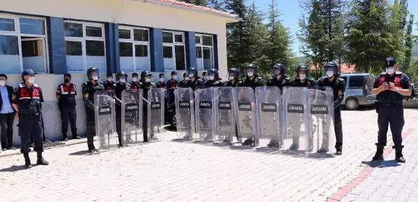 GÜNEY BELDESİNDE SEÇİM HEYECANI GÜNEY BELDESİNDE SEÇİM HEYECANI