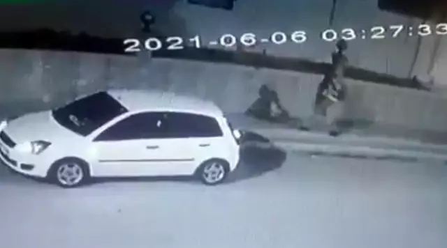 Hırsızın rahatlığını alarm bile bozamadı Hırsızın rahatlığını alarm bile bozamadı