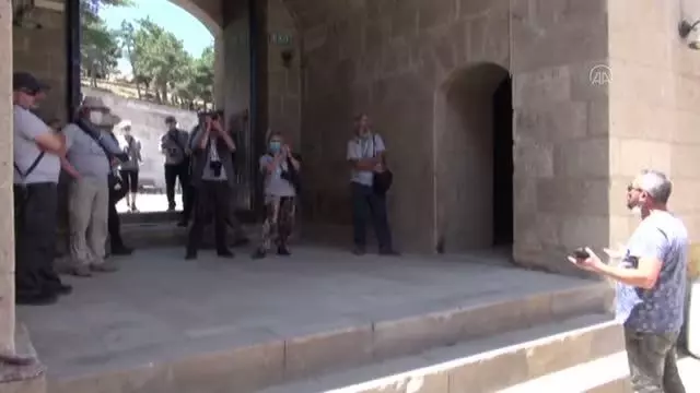 KAHRAMANMARAŞ - UNESCO adayı Eshab-ı Kehf, fotoğrafçıları konuk etti KAHRAMANMARAŞ - UNESCO adayı Eshab-ı Kehf, fotoğrafçıları konuk etti
