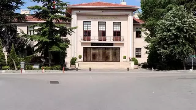 Sokağa çıkma kısıtlaması nedeniyle sessizlik hakim Sokağa çıkma kısıtlaması nedeniyle sessizlik hakim
