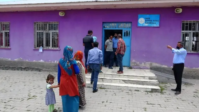 Muş'ta 6 köy ve 3 mahalle muhtarı belirlendi Muş'ta 6 köy ve 3 mahalle muhtarı belirlendi