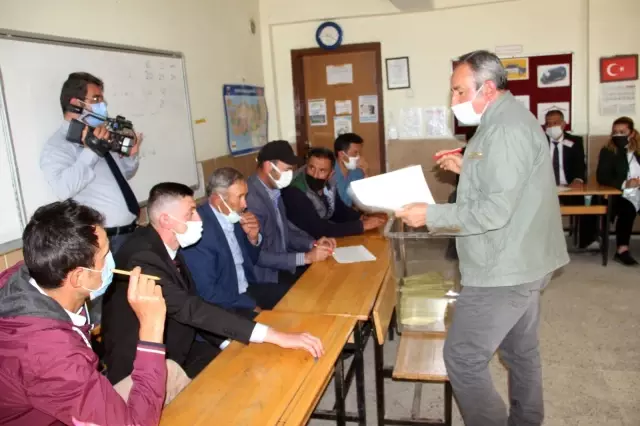Güney beldesinde oy kullanma işlemi tamamlandı Güney beldesinde oy kullanma işlemi tamamlandı