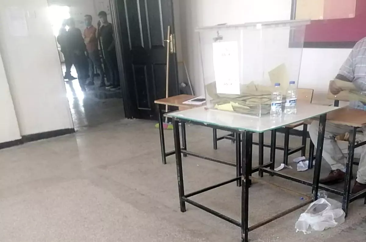 Silvan'da muhtarlık seçimi
