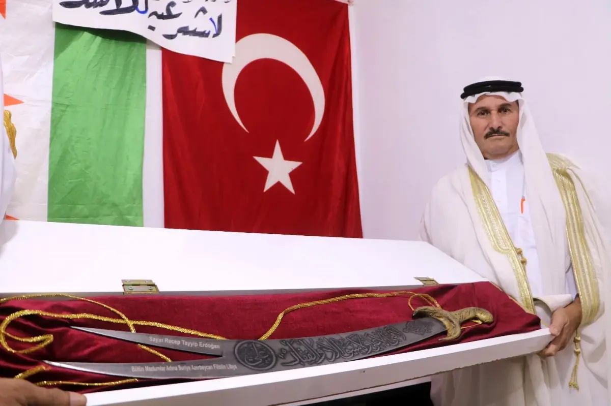 Son dakika haberi | Suriyeli Abraz aşireti, ata yadigarı kılıcı Cumhurbaşkanı Erdoğan'a hediye etmek istiyor