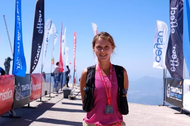 Tahtalı Run to Sky powered by Corendon Airlines'ta birinciler belli oldu Tahtalı Run to Sky powered by Corendon Airlines'ta birinciler belli oldu