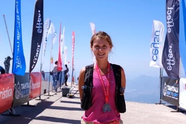 Tahtalı Run to Sky powered by Corendon Airlines'ta birinciler belli oldu Tahtalı Run to Sky powered by Corendon Airlines'ta birinciler belli oldu