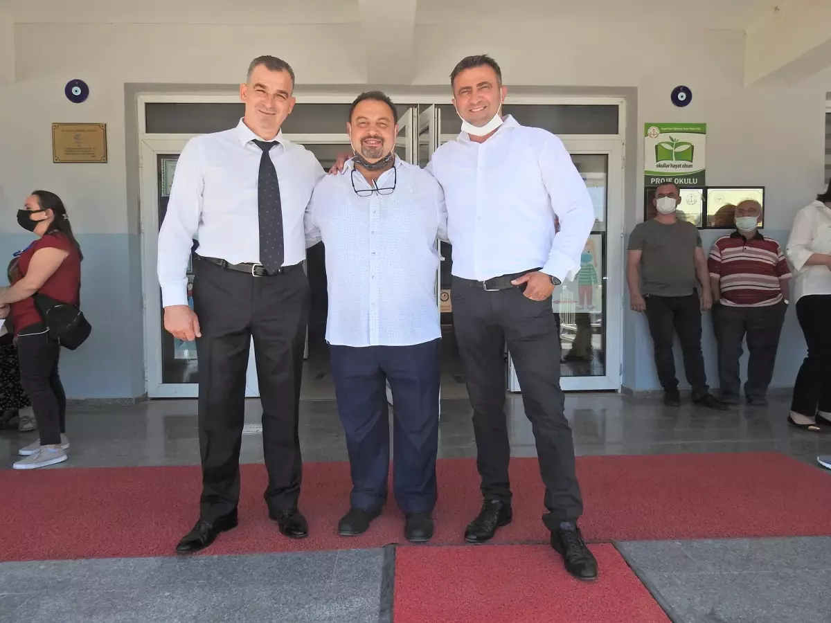 Urla Hacı İsa Mahallesinde muhtarlık seçimi yapıldı