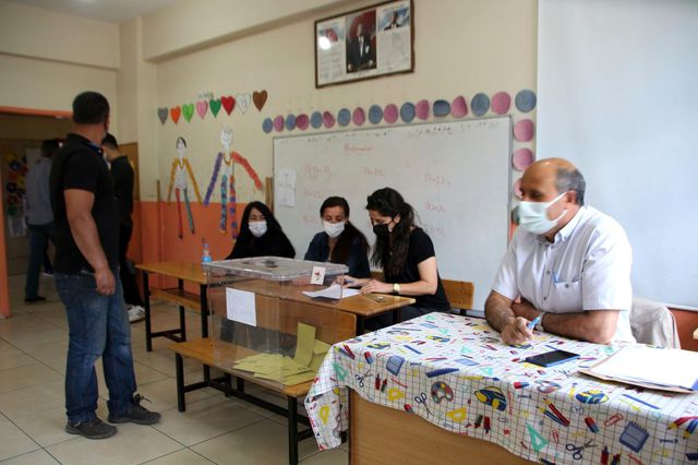 Varto'da muhtarlık seçimi