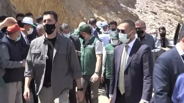 Son dakika: AFYONKARAHİSAR - Bakan Pakdemirli, yapımı tamamlanan Çay Barajı'nda incelemelerde bulundu Son dakika: AFYONKARAHİSAR - Bakan Pakdemirli, yapımı tamamlanan Çay Barajı'nda incelemelerde bulundu