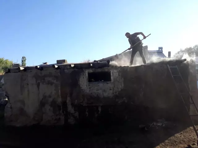Ağrı'da korkutan yangın Ağrı'da korkutan yangın