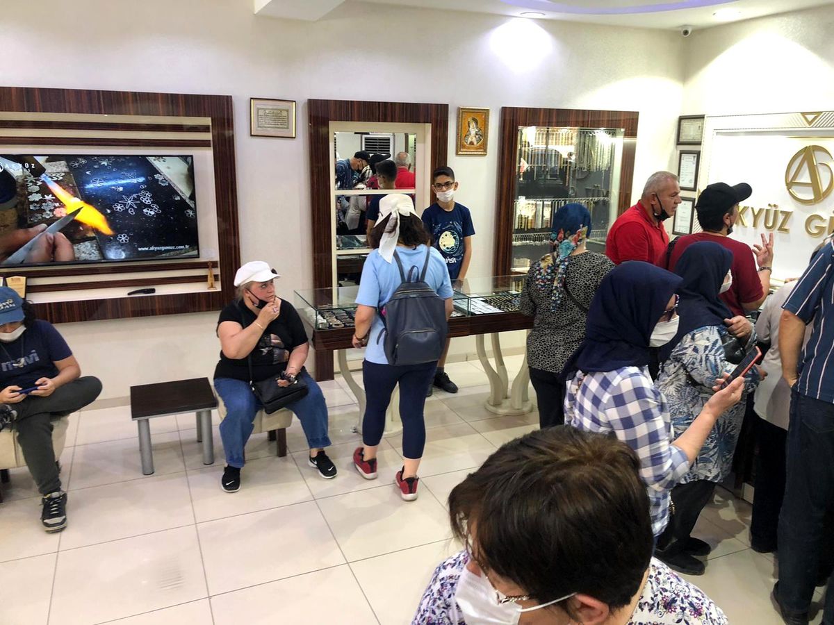 Akyüz Gümüş'te kısıtlama sonrası yoğunluk başladı