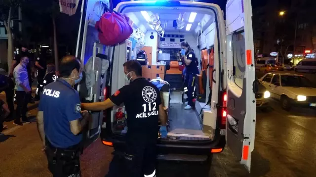 Antalya'da alkollü sürücü 5 araca çarpıp hurdaya çevirdi: 2 yaralı Antalya'da alkollü sürücü 5 araca çarpıp hurdaya çevirdi: 2 yaralı
