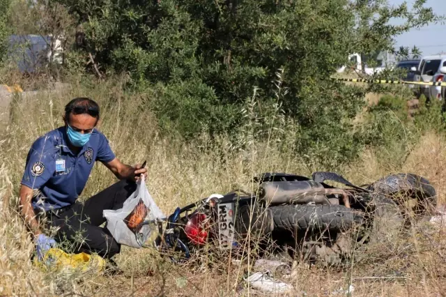 Otomobil ile motosiklet çarpıştı: 1 ölü, 1 ağır yaralı Otomobil ile motosiklet çarpıştı: 1 ölü, 1 ağır yaralı