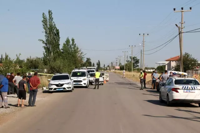 Otomobil ile motosiklet çarpıştı: 1 ölü, 1 ağır yaralı Otomobil ile motosiklet çarpıştı: 1 ölü, 1 ağır yaralı