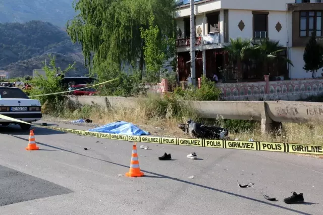 Otomobil ile motosiklet çarpıştı: 1 ölü, 1 ağır yaralı Otomobil ile motosiklet çarpıştı: 1 ölü, 1 ağır yaralı