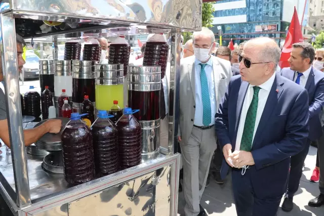 Bağımsız İstanbul Milletvekili Ümit Özdağ, Ayyıldız Hareketi heyetiyle Adana'yı ziyaret etti Açıklaması Bağımsız İstanbul Milletvekili Ümit Özdağ, Ayyıldız Hareketi heyetiyle Adana'yı ziyaret etti Açıklaması