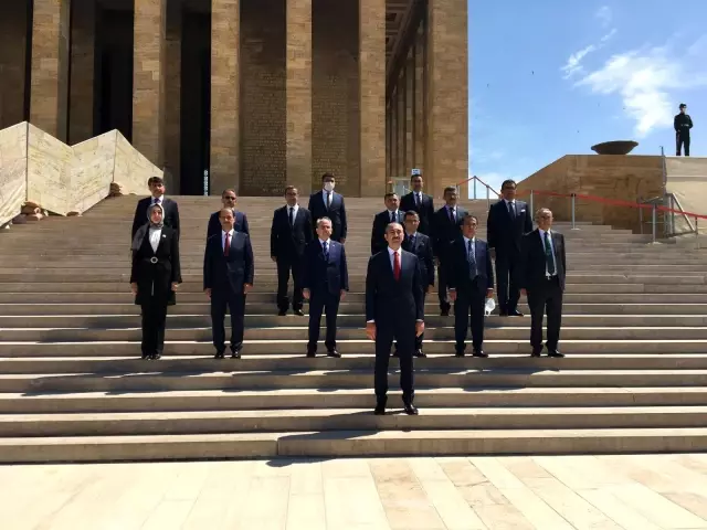 Son dakika haber | Bakan Gül ve yeni HSK üyeleri Anıtkabir'i ziyaret etti